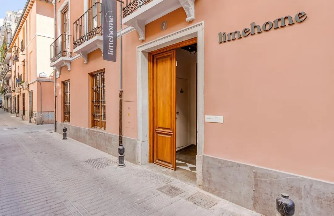 Limehome Granada Calle Mirasol-1